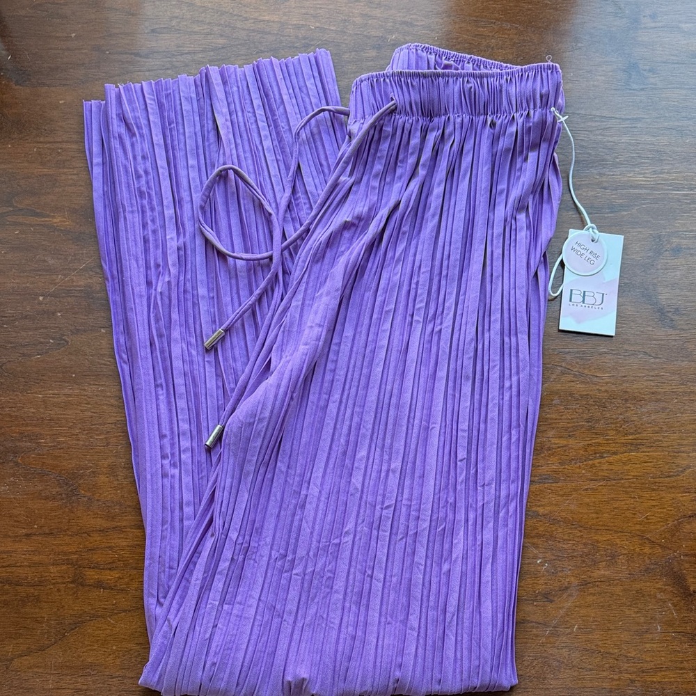 Purple Pleated Pants 💜